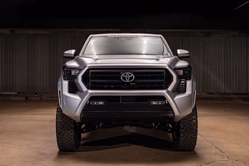 2026 Toyota Tacoma SR5 Double Cab Image 2