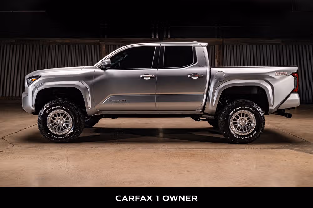 2026 Toyota Tacoma SR5 Double Cab Image 5
