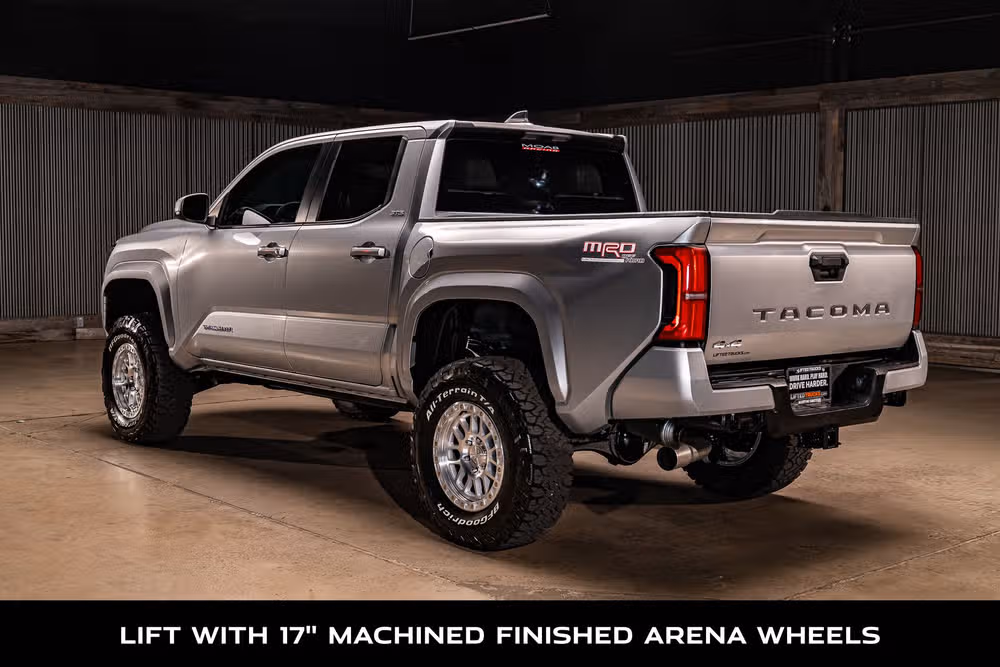 2026 Toyota Tacoma SR5 Double Cab Image 6