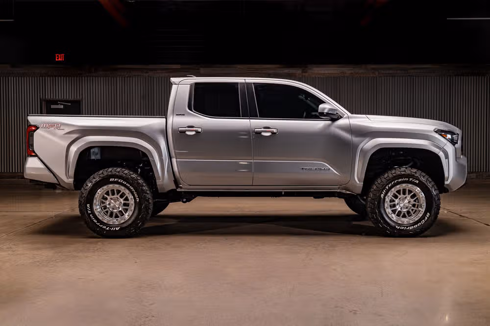 2026 Toyota Tacoma SR5 Double Cab Image 10