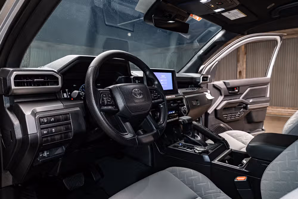 2026 Toyota Tacoma SR5 Double Cab Image 12