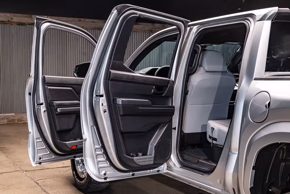 2026 Toyota Tacoma SR5 Double Cab Image 24
