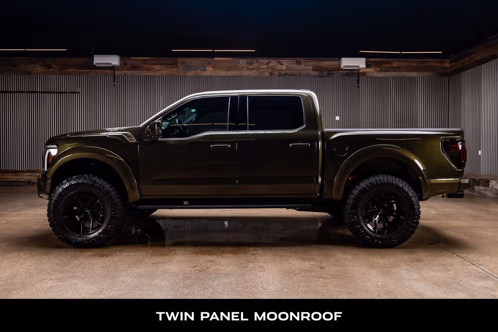 2026 Ford F-150 Raptor SuperCrew Image 6