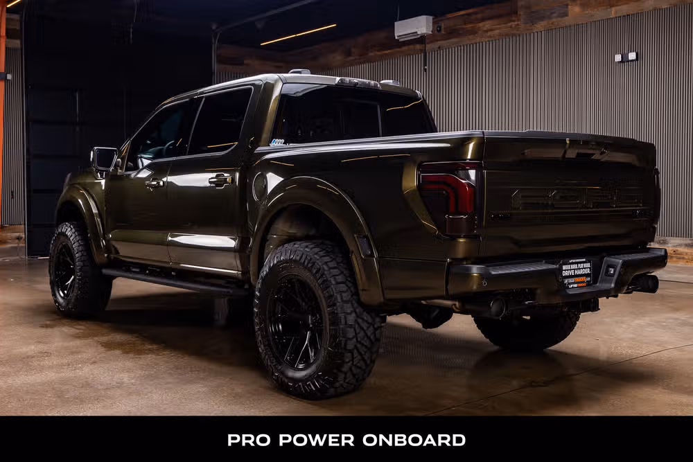 2026 Ford F-150 Raptor SuperCrew Image 7