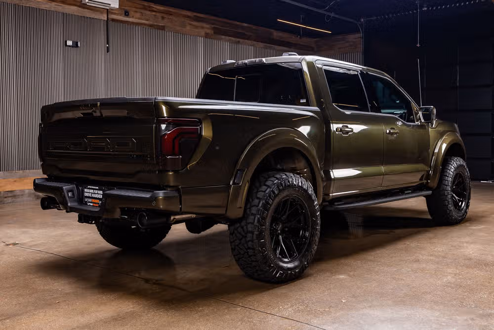 2026 Ford F-150 Raptor SuperCrew Image 10