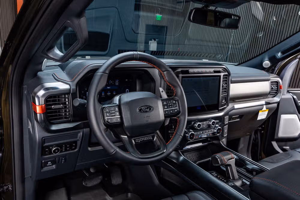 2026 Ford F-150 Raptor SuperCrew Image 17