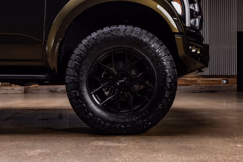 2026 Ford F-150 Raptor SuperCrew Image 12