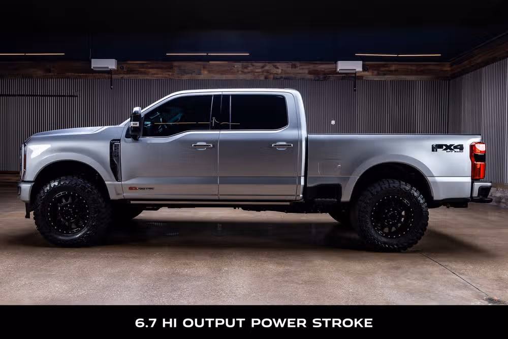 2024 Ford F-250 Super Duty Platinum Crew Cab Image 5
