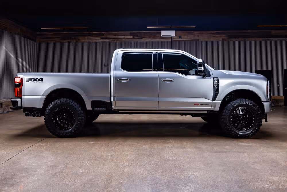 2024 Ford F-250 Super Duty Platinum Crew Cab Image 10