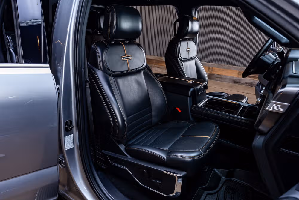 2024 Ford F-250 Super Duty Platinum Crew Cab Image 31