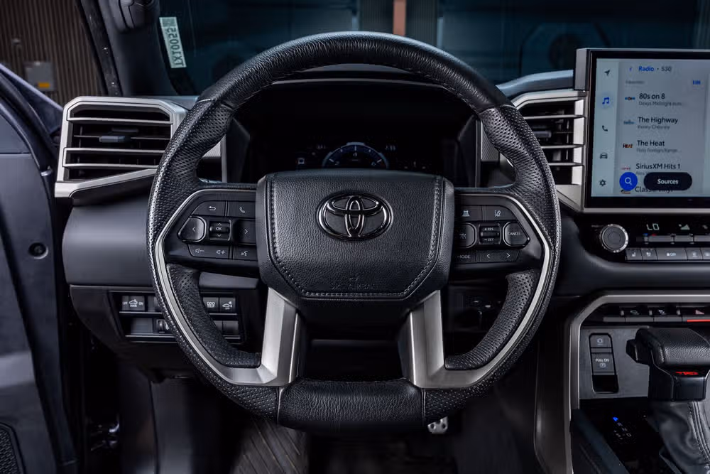 2025 Toyota Tundra Limited CrewMax Image 19