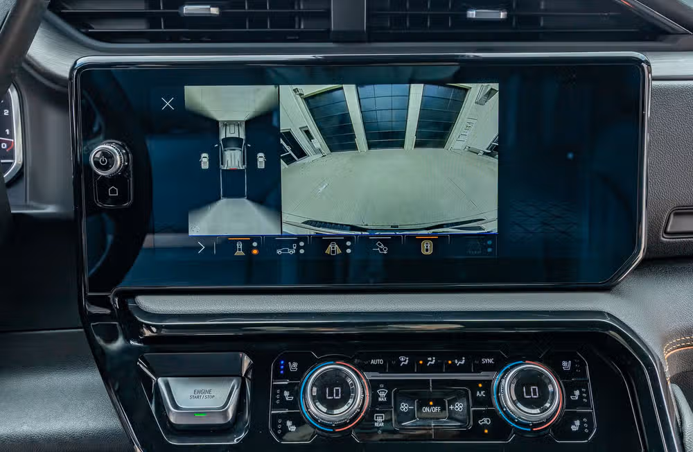2025 GMC Sierra 2500HD AT4 Crew Cab Image 25