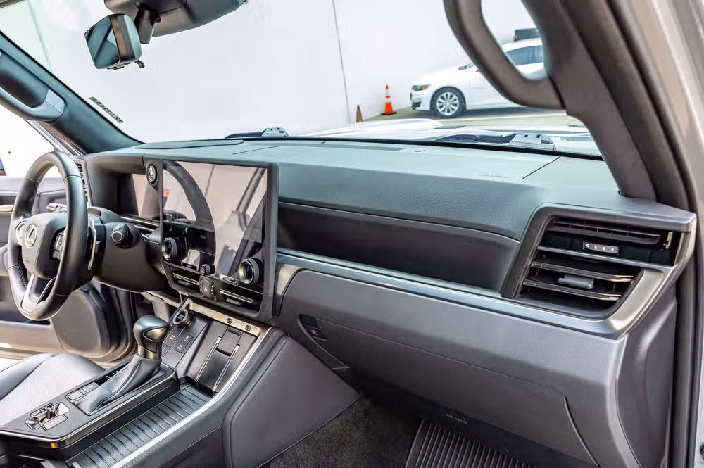 2024 Lexus GX 550 Luxury+ Image 18