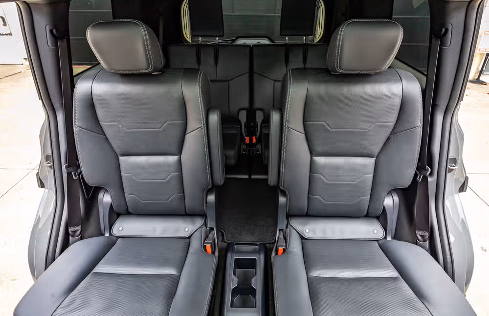 2024 Lexus GX 550 Luxury+ Image 36