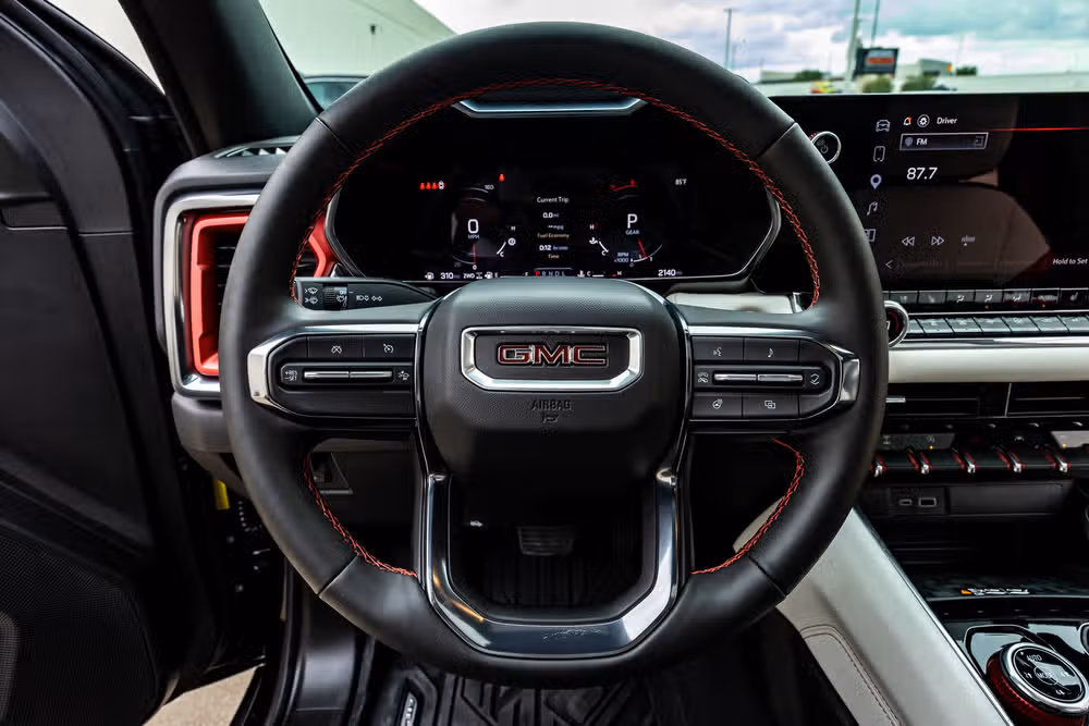 2026 GMC Canyon AT4X Crew Cab Image 19