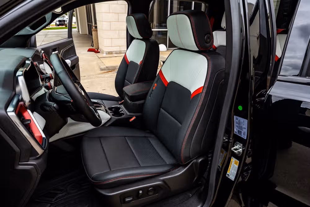 2026 GMC Canyon AT4X Crew Cab Image 31