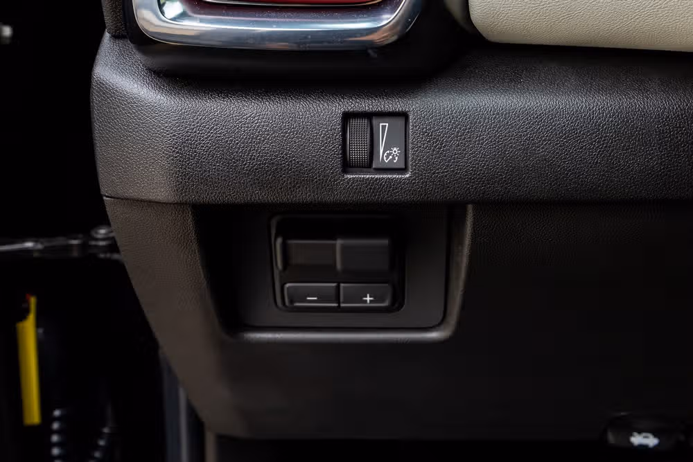 2026 GMC Canyon AT4X Crew Cab Image 22