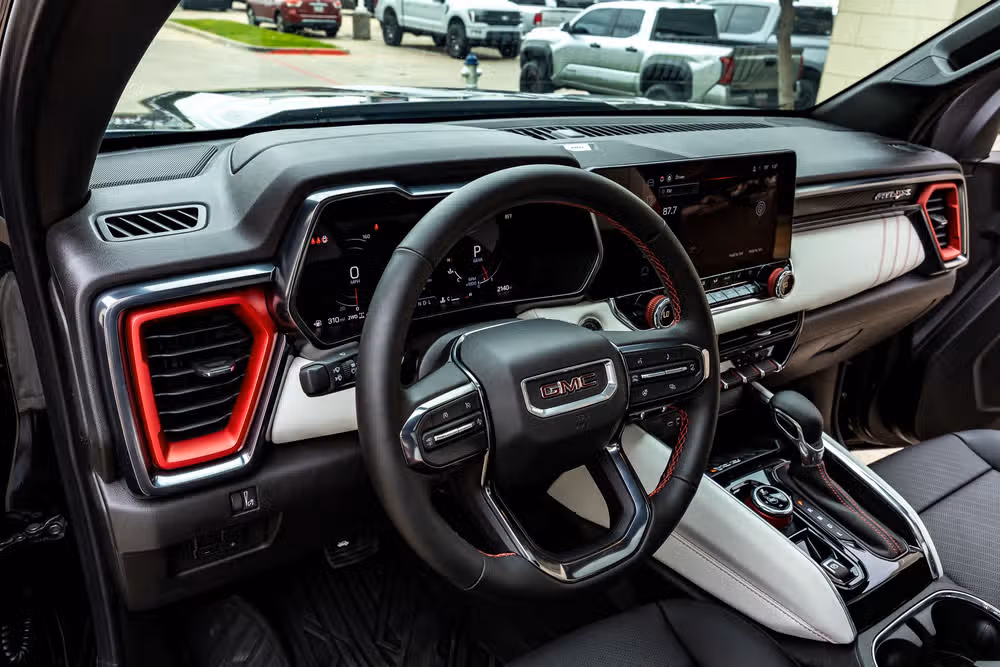 2026 GMC Canyon AT4X Crew Cab Image 17