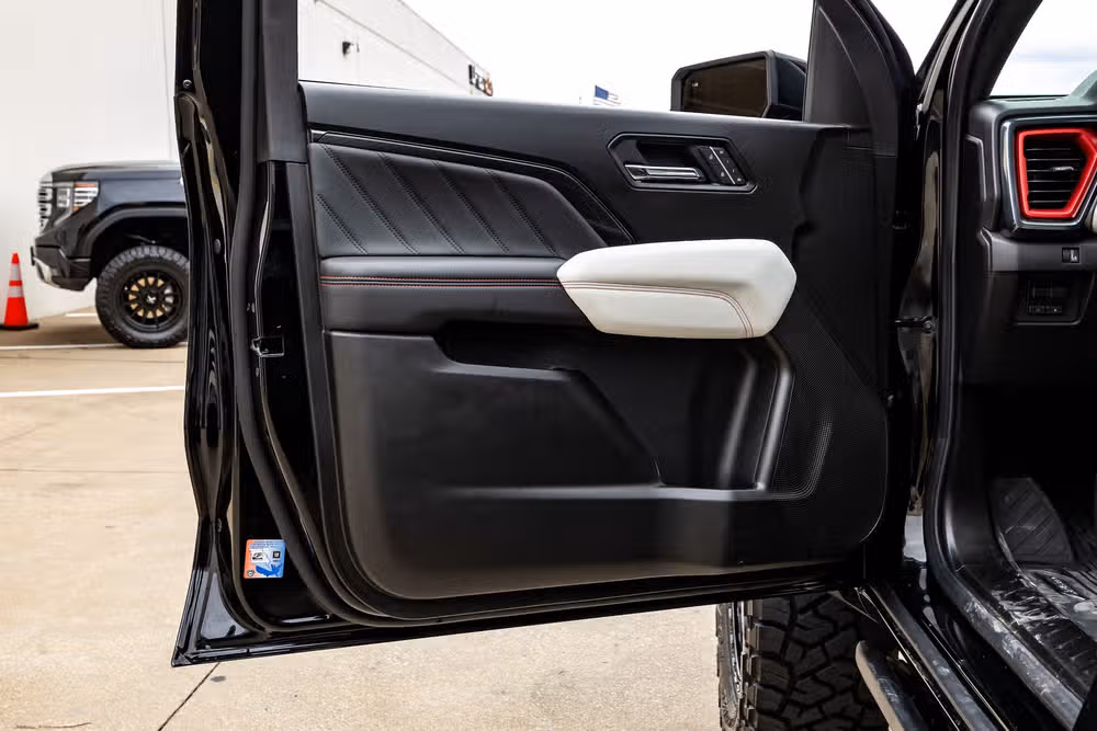 2026 GMC Canyon AT4X Crew Cab Image 38