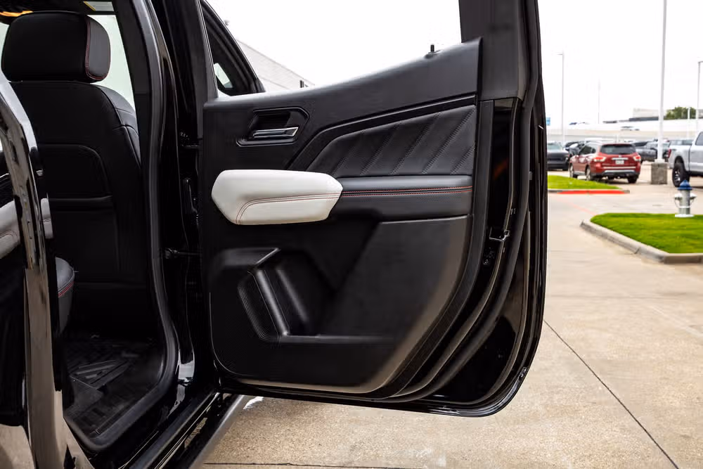 2026 GMC Canyon AT4X Crew Cab Image 41