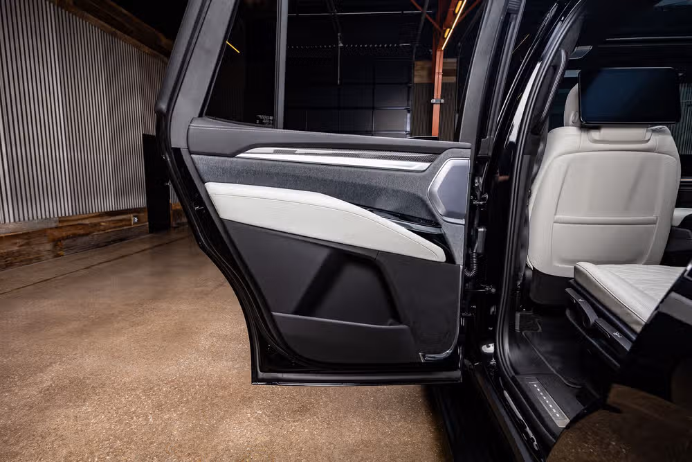 2026 Cadillac Escalade-V Base V-Series Image 38