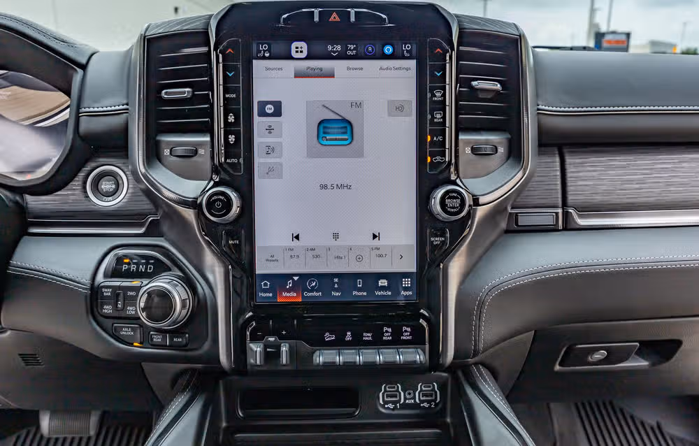 2023 Ram 2500 Power Wagon Crew Cab Image 25
