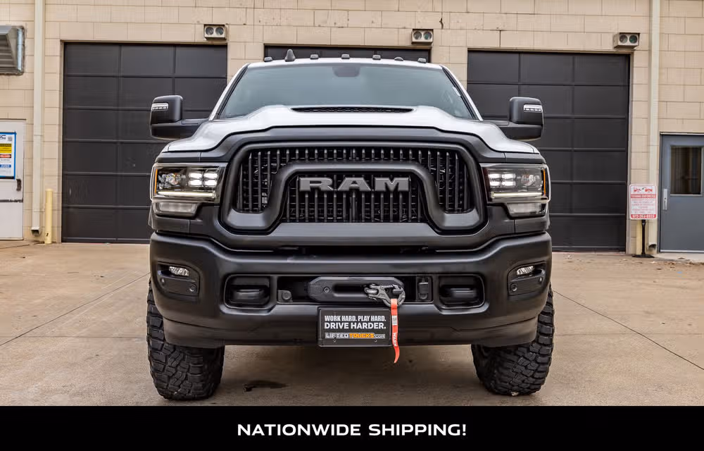 2023 Ram 2500 Power Wagon Crew Cab Image 4