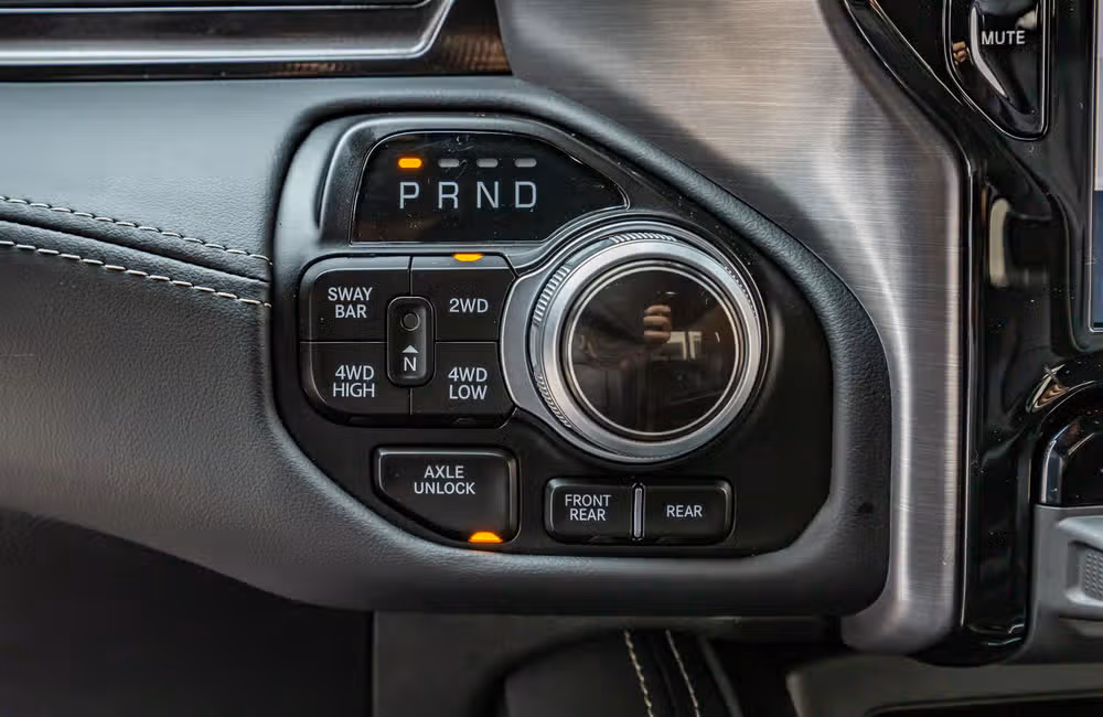 2023 Ram 2500 Power Wagon Crew Cab Image 24
