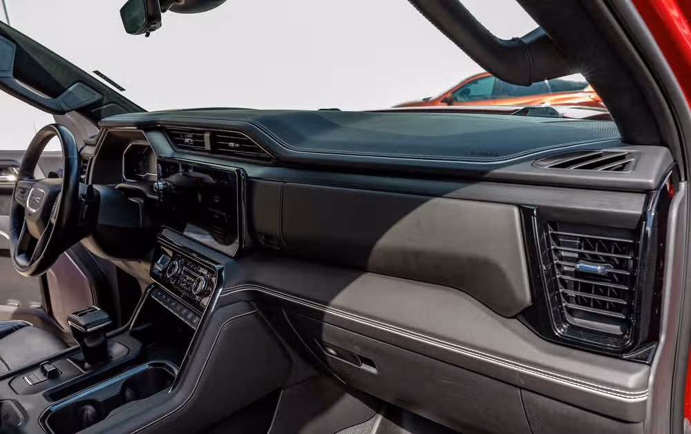 2023 GMC Sierra 1500 AT4X Crew Cab Image 18
