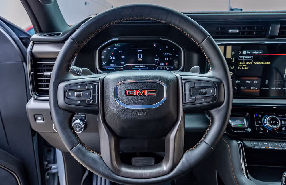2025 GMC Sierra 1500 AT4 Crew Cab Image 19
