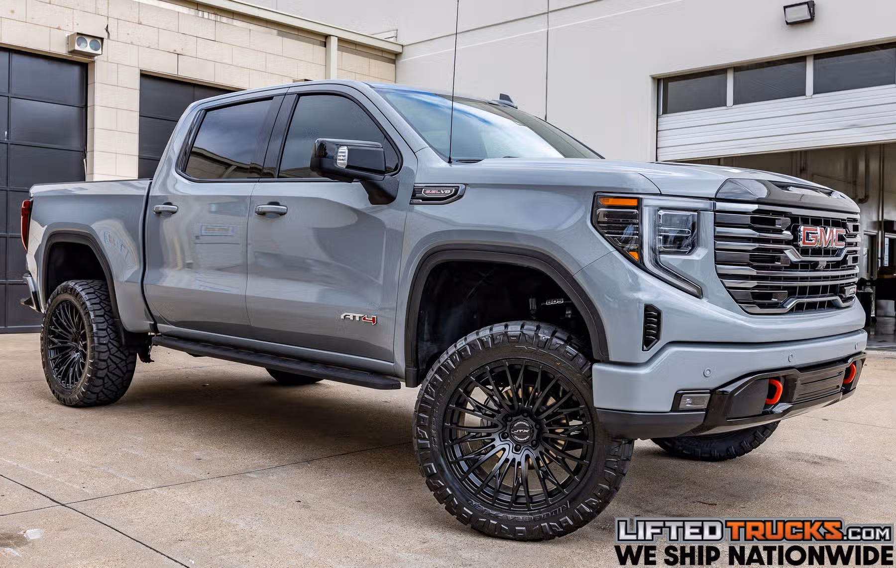2025 GMC Sierra 1500 AT4 Crew Cab Image 1