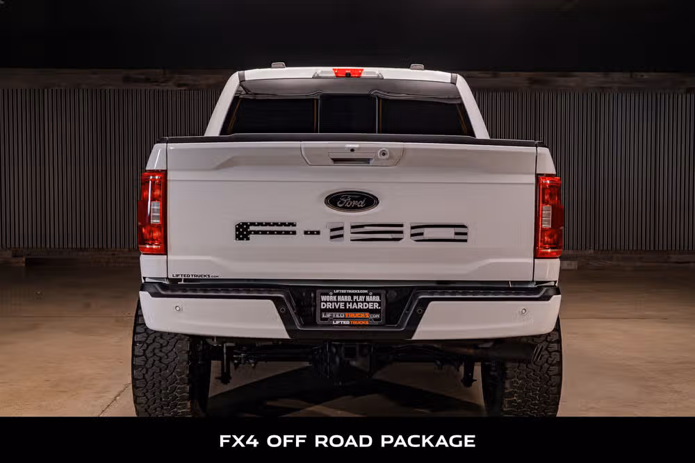 2023 Ford F-150 XLT Black Widow SuperCrew Image 7