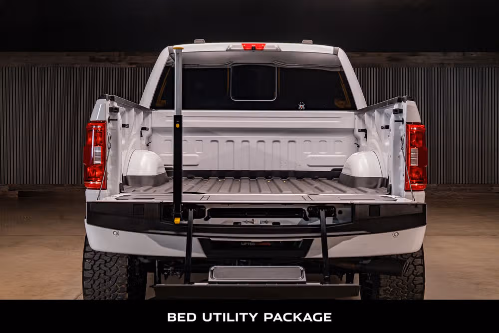 2023 Ford F-150 XLT Black Widow SuperCrew Image 8
