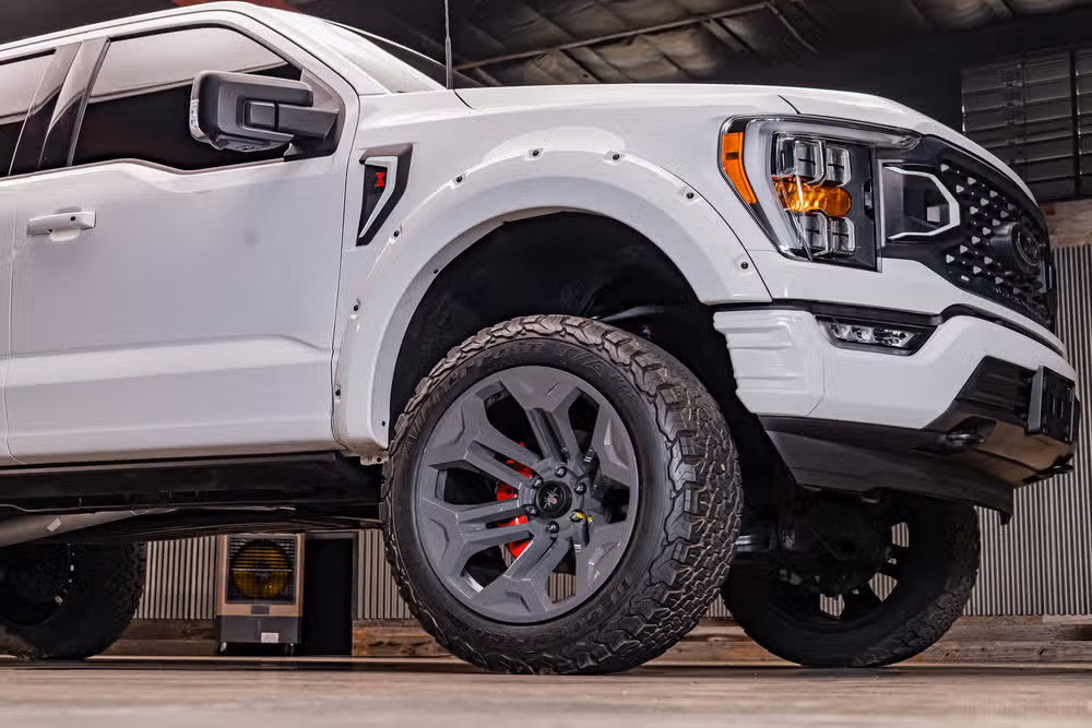 2023 Ford F-150 XLT Black Widow SuperCrew Image 15