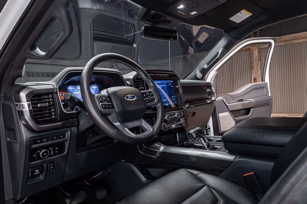 2023 Ford F-150 XLT Black Widow SuperCrew Image 16