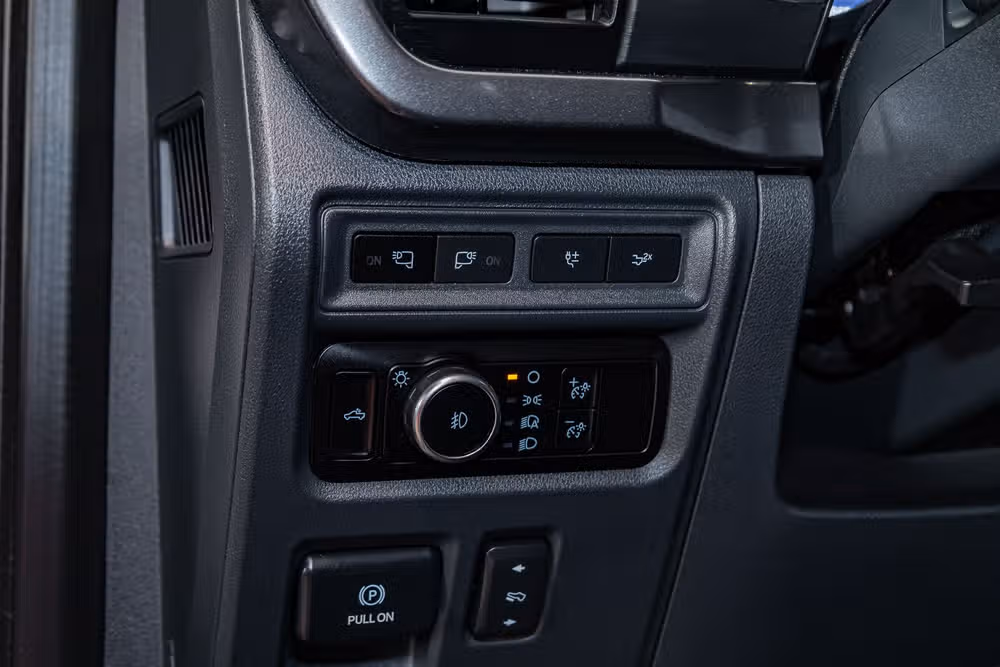 2023 Ford F-150 XLT Black Widow SuperCrew Image 20