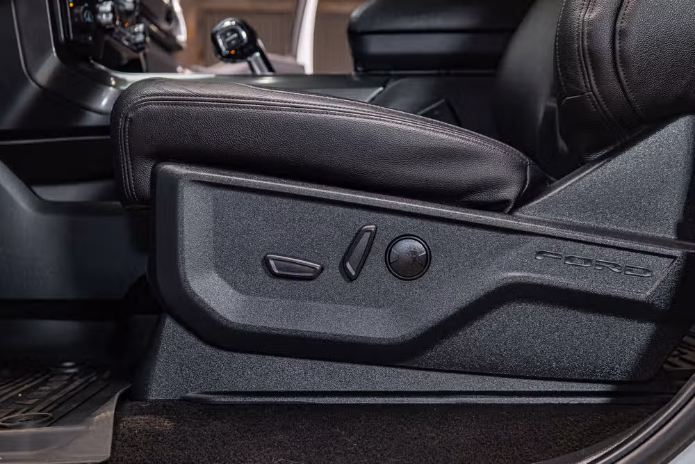 2023 Ford F-150 XLT Black Widow SuperCrew Image 24