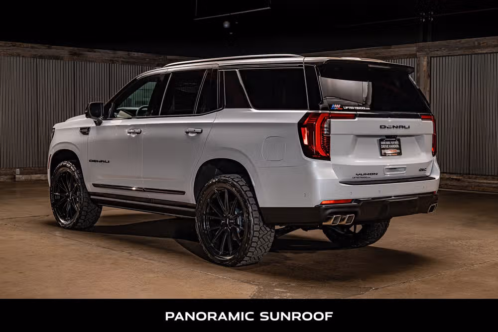 2026 GMC Yukon Denali Ultimate Image 7