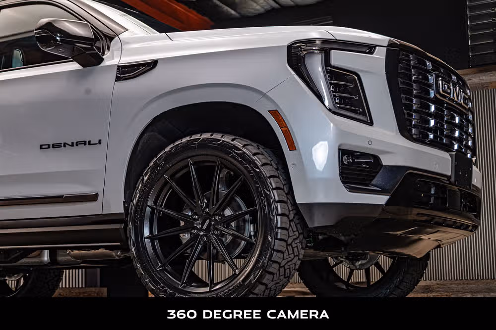 2026 GMC Yukon Denali Ultimate Image 12