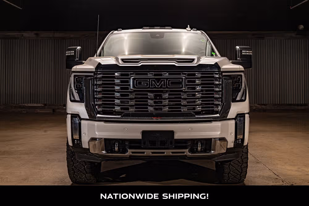 2024 GMC Sierra 3500HD Denali Reserve Crew Cab Image 4