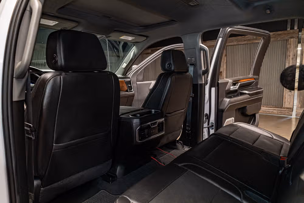 2024 GMC Sierra 3500HD Denali Reserve Crew Cab Image 25