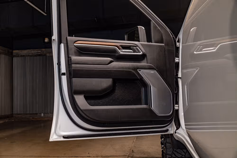 2024 GMC Sierra 3500HD Denali Reserve Crew Cab Image 32