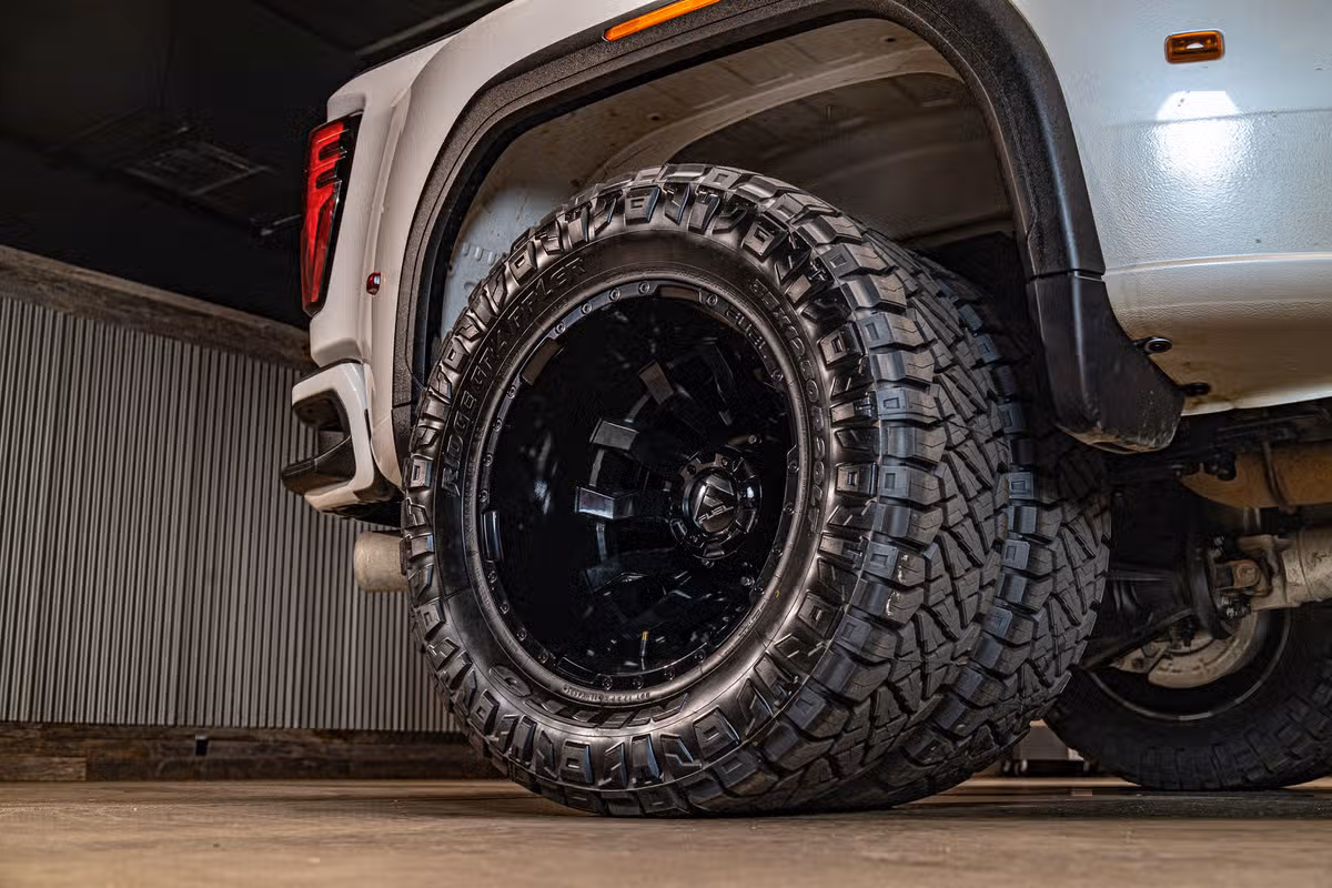 2024 GMC Sierra 3500HD Denali Reserve Crew Cab