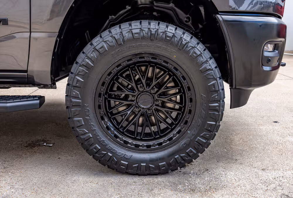 2025 Ram 1500 Warlock Crew Cab Image 12