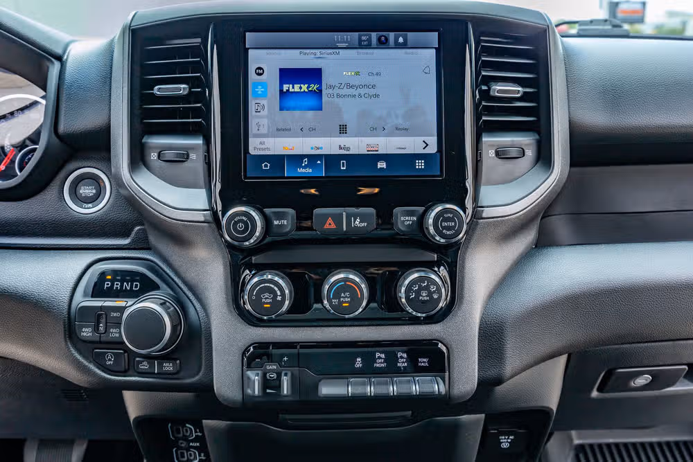 2025 Ram 1500 Warlock Crew Cab Image 25