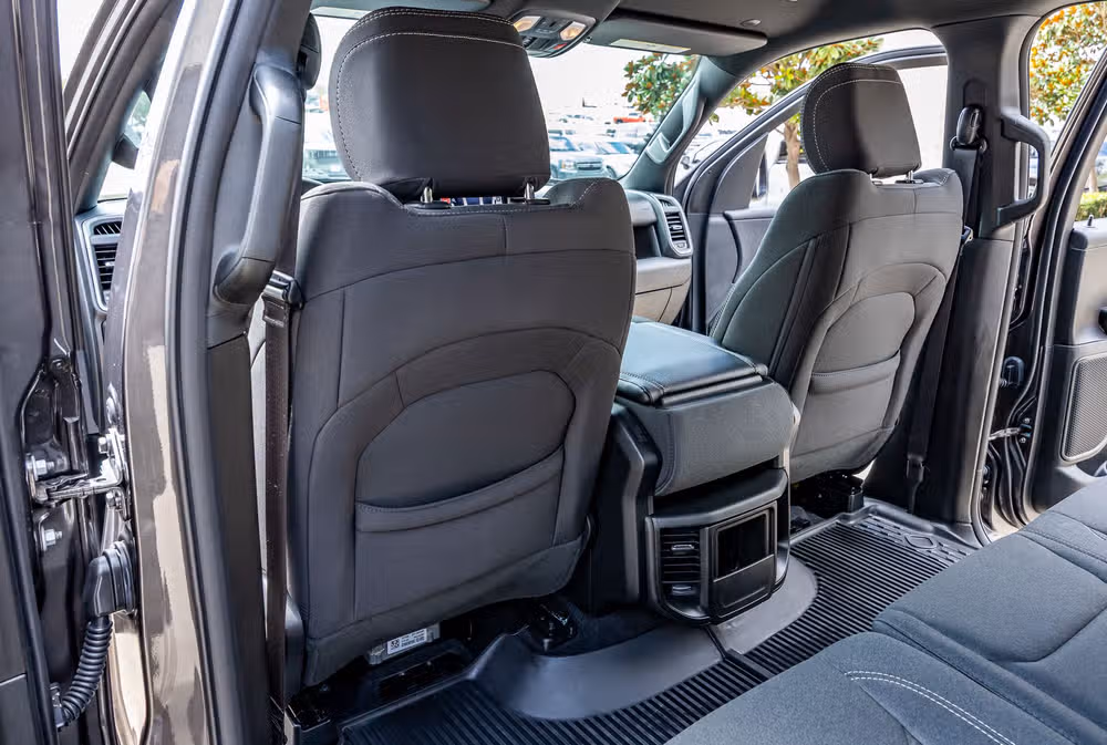 2025 Ram 1500 Warlock Crew Cab Image 36