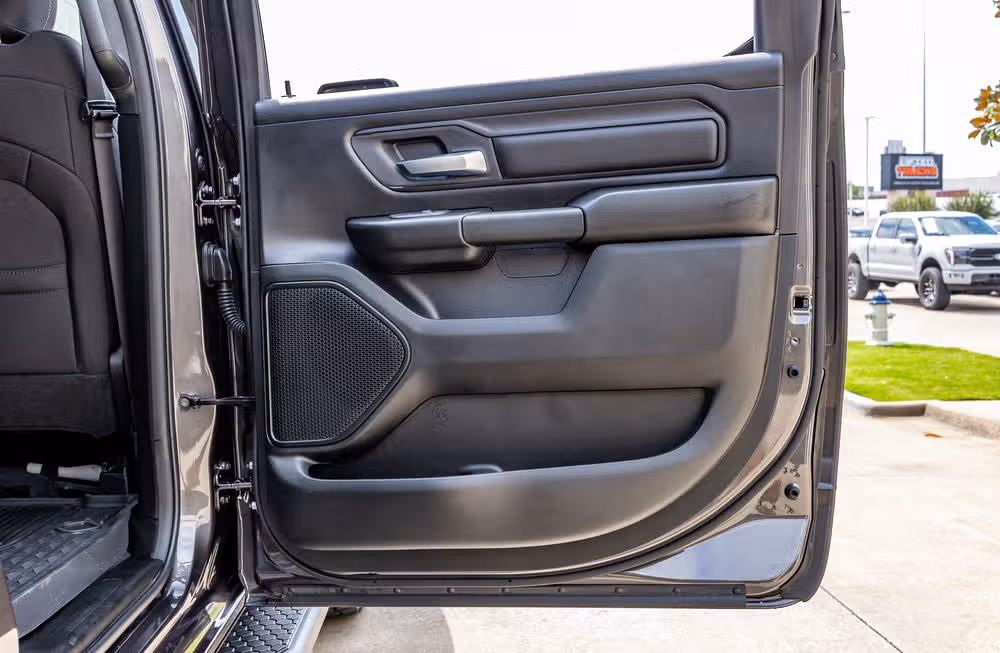 2025 Ram 1500 Warlock Crew Cab Image 41