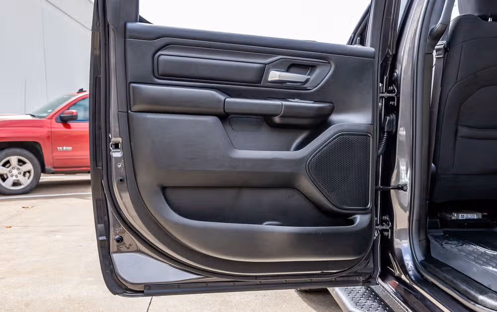 2025 Ram 1500 Warlock Crew Cab Image 40