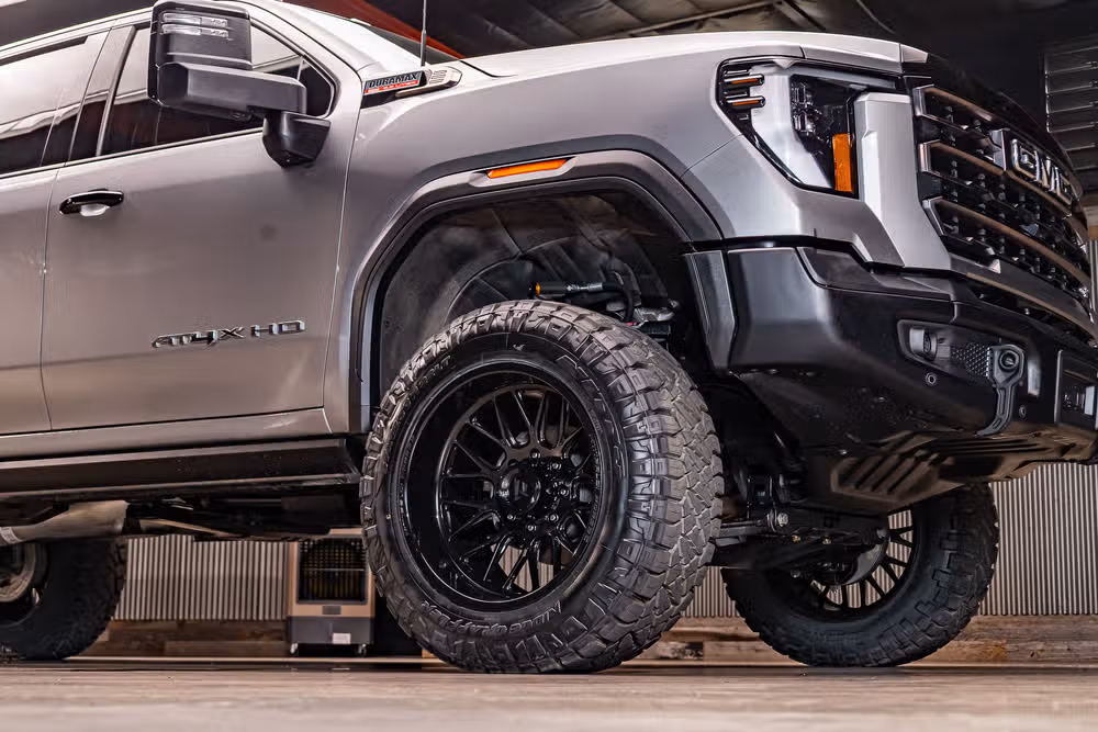 2026 GMC Sierra 2500HD AT4X Crew Cab Image 16