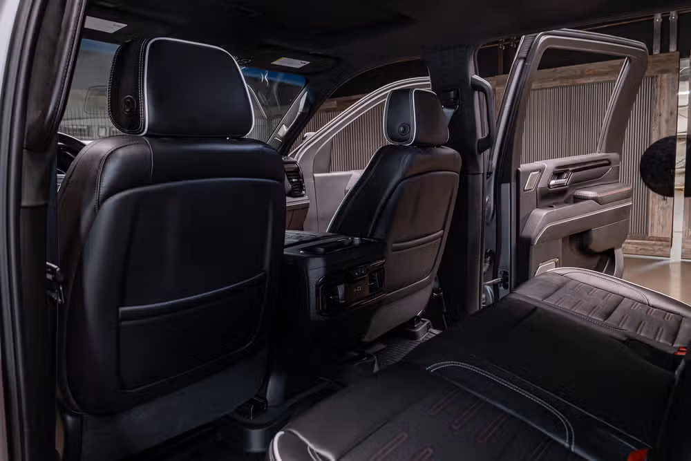 2026 GMC Sierra 2500HD AT4X Crew Cab Image 26